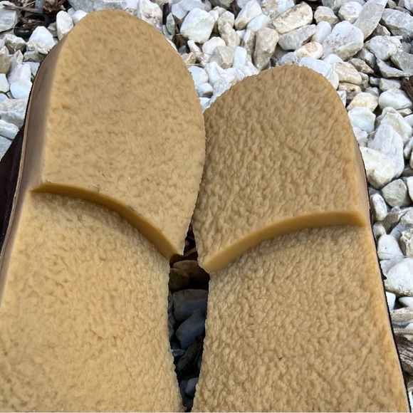 Saks Fifth Avenue Brown Suede Lace-Up Chukka Boots Size 9.5 Great Condition - Picture 10 of 13